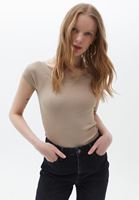 Women Beige Cotton Stretch Tshirt