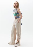 Bayan Bej Paça Detaylı Wide-Leg Pantolon ( TENCEL™ )