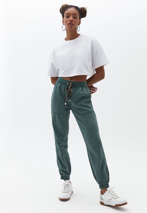 womens green jogger pants