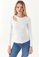 Women Cream Cut-Out Detailed Knitwear Sweater