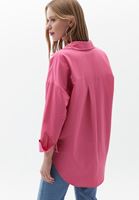 نساء وردي قميص بوبلين كبير الحجم