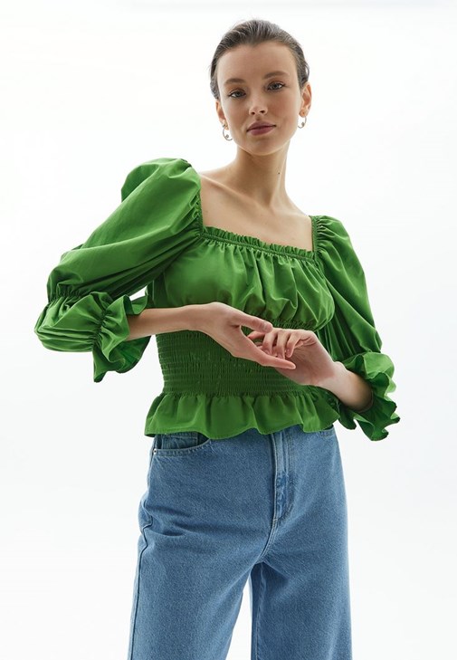 Green Balloon Sleeve Square Neck Blouse 