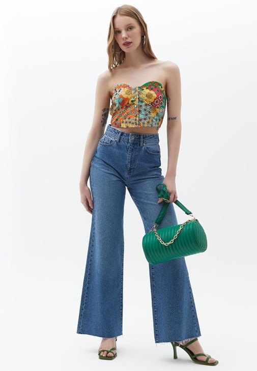 Askısız Crop Top ve Pantolon Kombini