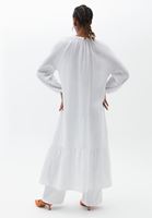 Women White Button Closure Maxi Kimono