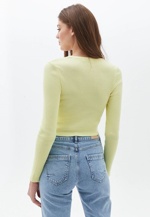 Crop Triko Hırka ve Pantolon Kombini