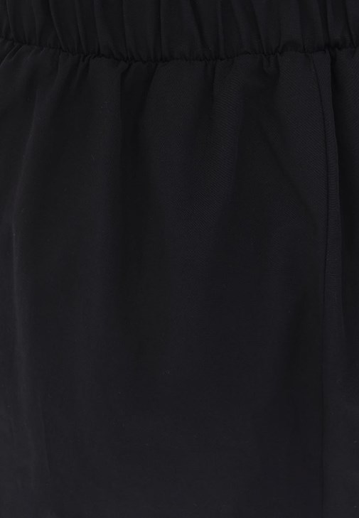 Wide-Leg Pantolon ve Dikişsiz Crop Top Kombini