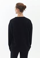 Women Black Crew neck Oversize Sweatshirt