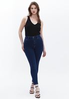 Curvy Denim Pantolon ve Atlet Kombini