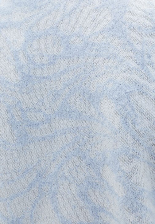 Jakarlı Crop Süveter ve Pantolon Kombini