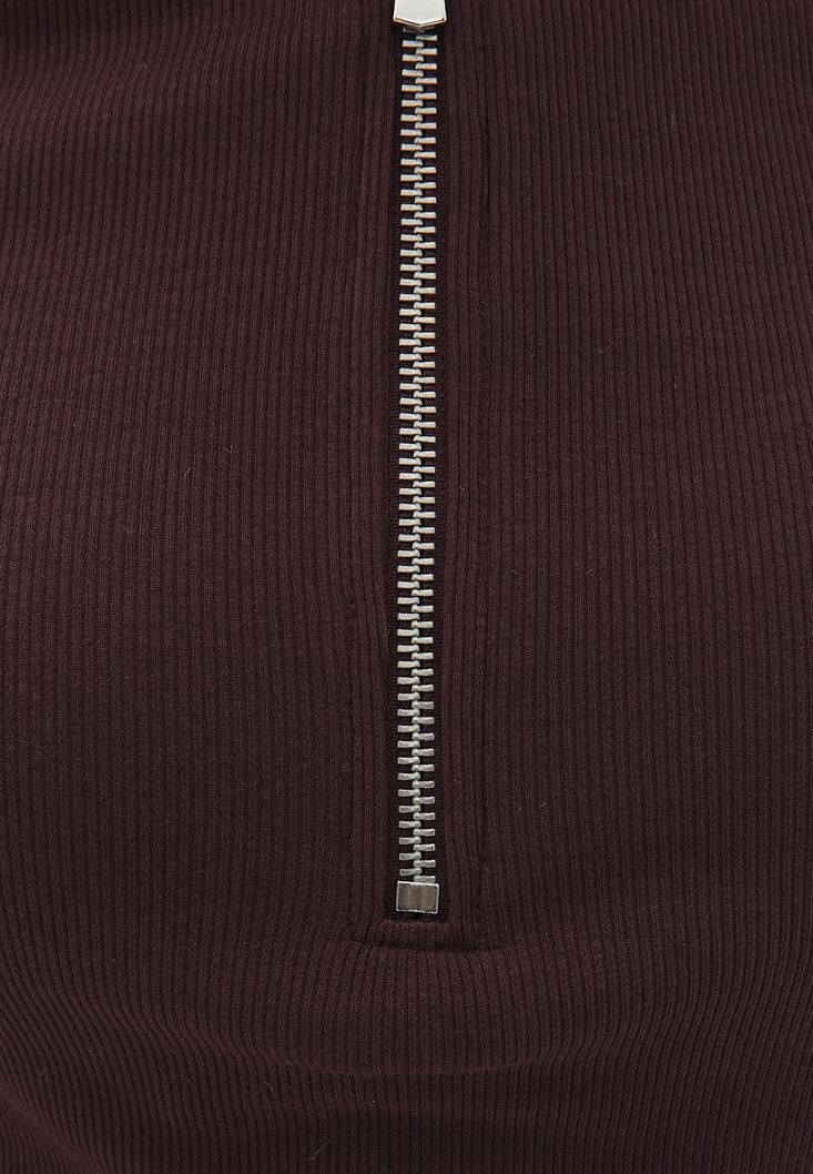 Women Bordeaux Cotton Tshirt with Zipper Detail
