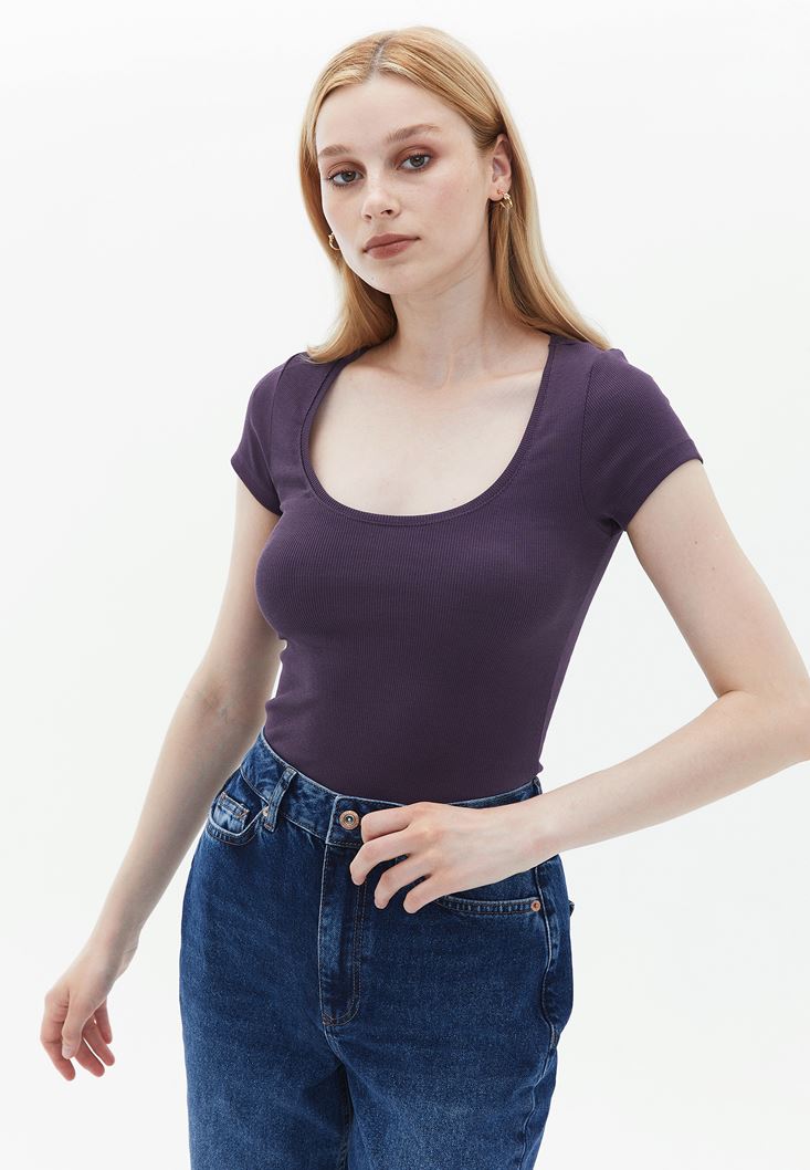 Women Purple Cotton Scope Neck Tshirt