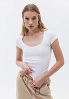 Women White Cotton Scope Neck Tshirt