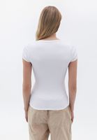 Women White Cotton Scope Neck Tshirt