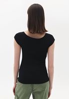 Women Black Cotton Boat Neck Tshirt