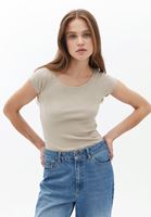 Women Beige Cotton Boat Neck Tshirt