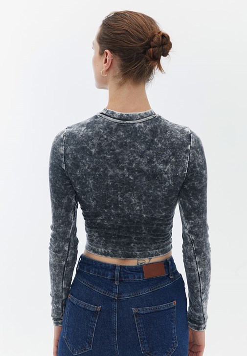 Yıkamalı Crop Top ve Pantolon Kombini