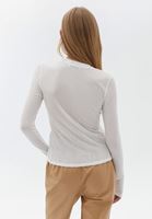 Women Cream Tshirt with Long Sleeves