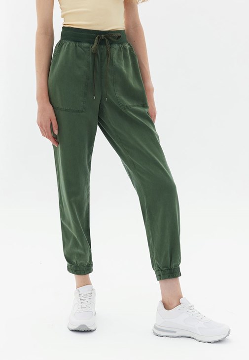 Tencel Jogger Pantolon ve  Atlet Kombini