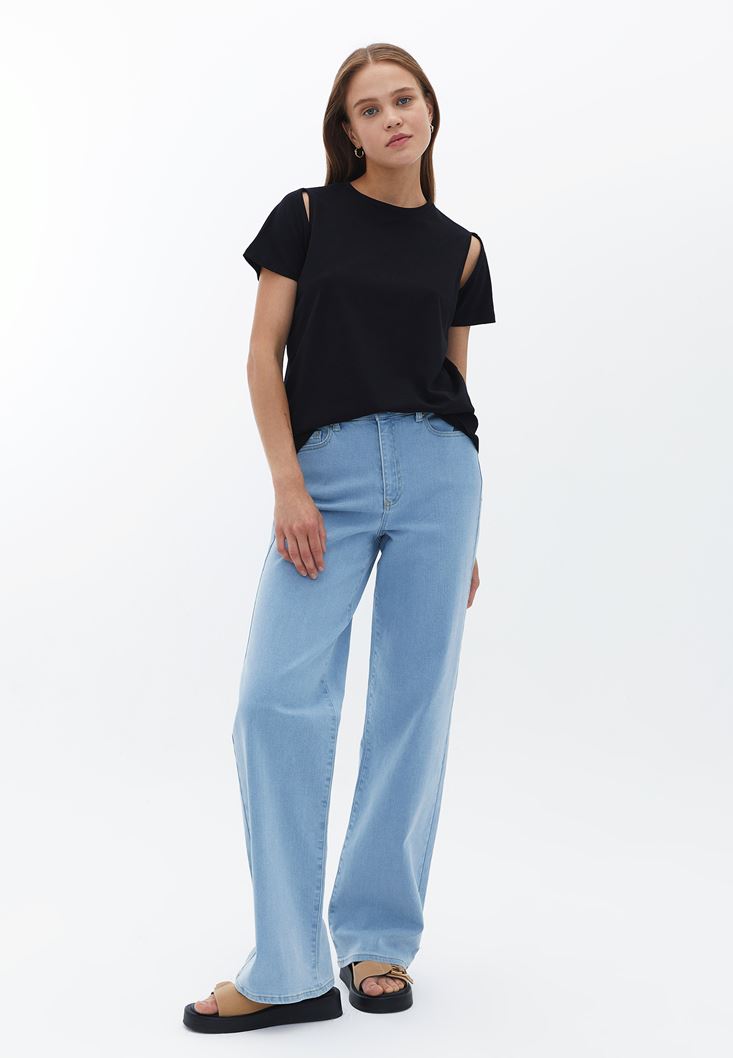 Women Black Oversize Tshirt with Cut-out Detail