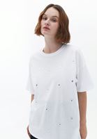Women White Oversize Tshirt with Gemstones