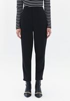 Women Black High Rise Carrot Fit Pants