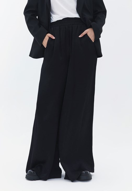 Tencel Pantolon ve Klasik Ceket Kombini