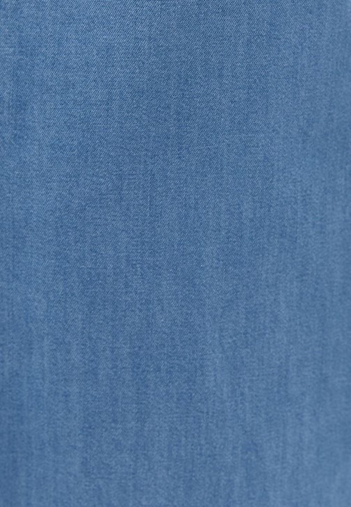 Uzun Denim Elbise ve Terlik Kombini