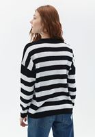 Women Mixed Striped Knitwear Sweater