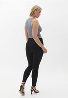 Women Black Curvy Jegging Denim Pants