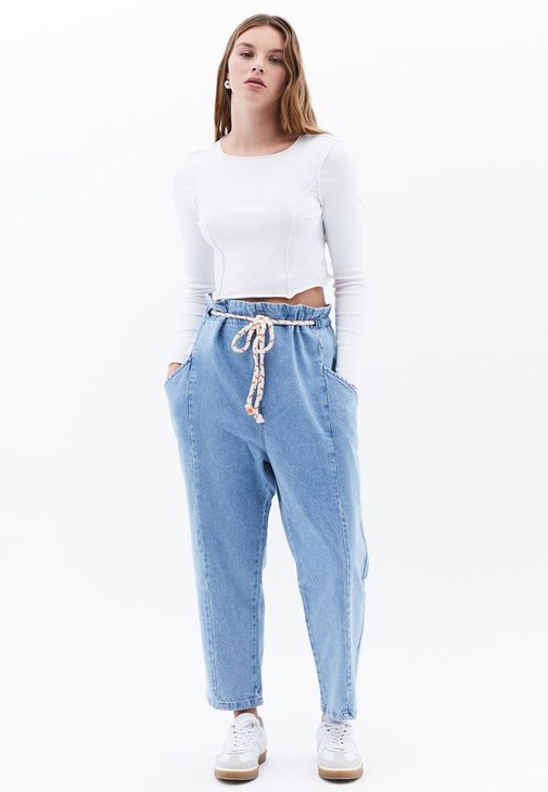 Baggy-Fit Pantolon ve Bluz Kombini