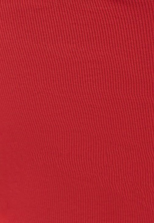 Askılı Atlet ve Pile Detaylı Pantolon Kombini