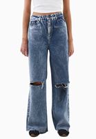 Wide-Leg Pantolon ve Crop Hırka Kombini
