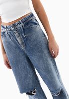 Wide-Leg Pantolon ve Crop Hırka Kombini