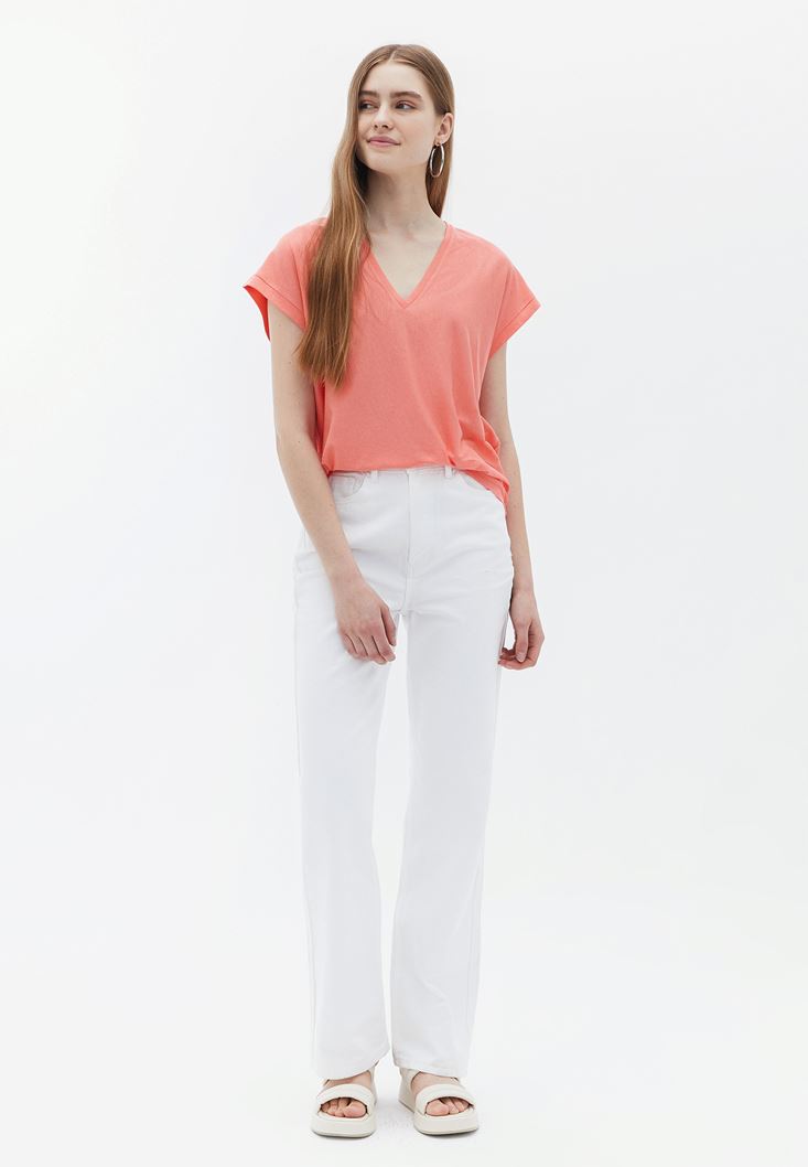 Women Pink V-neck Tshirt