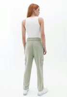 Women Green Ultra High Rise Straight Fit Cargo Pants