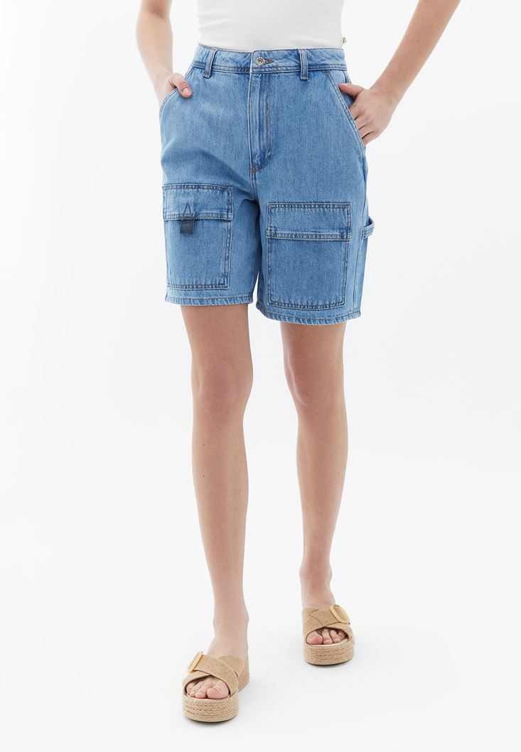 Women Blue Mid Rise Bermuda Shorts