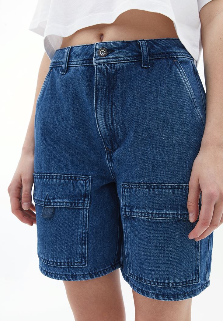 Women Blue Mid Rise Bermuda Shorts