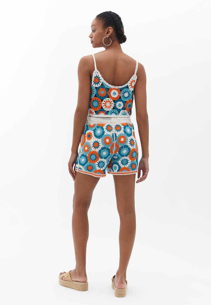 Women Mixed Mid Rise Hemstitched Shorts