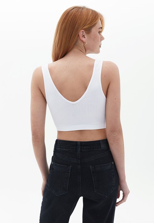 V Yaka Crop Top ve Pantolon Kombini
