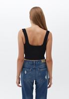 Women Black Seamless Crop Top