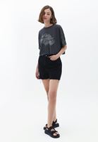 Oversize Crop Tişört ve Şort Kombini