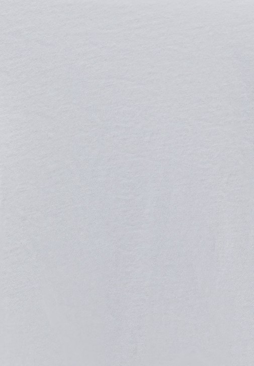 Tişört ve Denim Şort Kombini