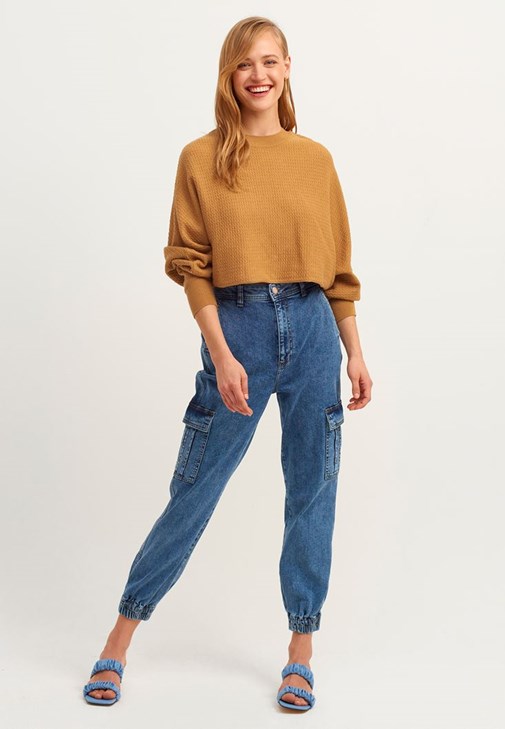 Oversize Triko ve Pantolon Kombini