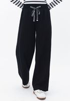 Women Black Mid Rise Wide Leg Pants