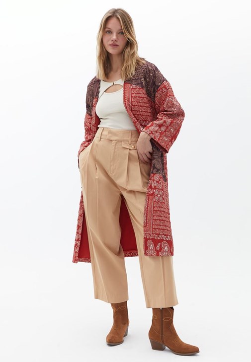 Kimono ve Tişört Kombini