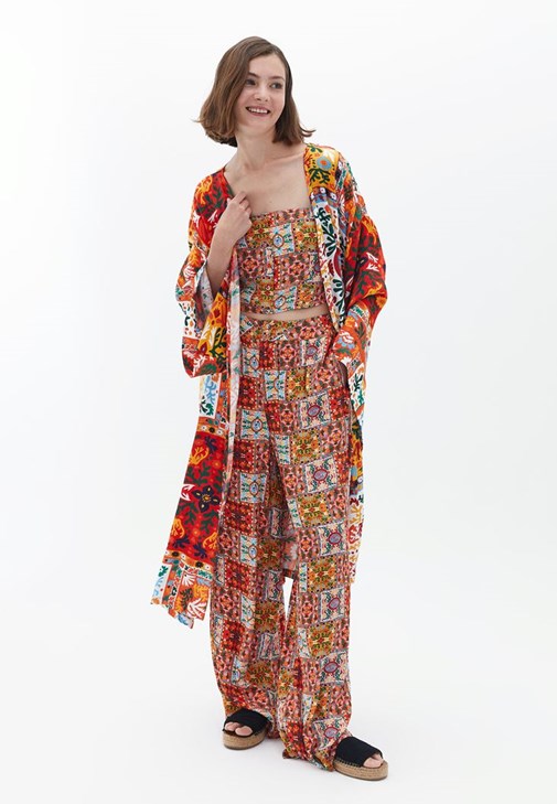 Kimono ve Desenli Pantolon Kombini