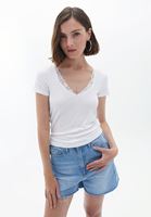 Women White Tshirt with Lace Detail