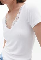 Women White Tshirt with Lace Detail