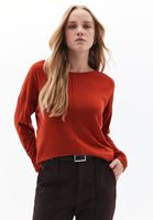 Women Red Boat Neck Knitwear Sweater