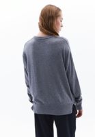 Women Grey Cashmere Blended Crew Neck Sweater